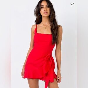 Elegant Red Sleeveless Dress